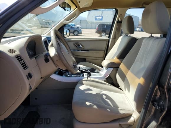 ✅ 2005 Mercury Mariner Convenience • VIN: 4M2YU57Z75DJ19666 • Лот: 74756454. Опубликован ранее на Copart с пробегом 122 441 миль. Бесплатный доступ к архиву аукционных продаж из США и подробный отчёт об истории автомобиля на DreamBid. Изображение 7.