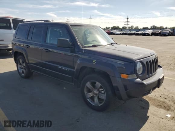 ✅ 2015 Jeep Patriot High Altitude • VIN: 1C4NJRFB7FD217496 • Lot: 81416765. Wystawiony na Copart z przebiegiem 162 862 mil. Bezpłatny archiwum sprzedaży aukcyjnych z USA i szczegółowy raport historii pojazdu na DreamBid. Zdjęcie 4.