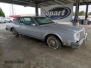 ✅ 1981 Buick Riviera • VIN: 1G4AZ57N5BE423599 • Lot: 66647065. Wystawiony na Copart z przebiegiem 7 436 mil. Bezpłatny archiwum sprzedaży aukcyjnych z USA i szczegółowy raport historii pojazdu na DreamBid. Zdjęcie 4.