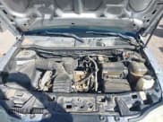 ✅ 2006 Saturn VUE • VIN: 5GZCZ33D66S818461 • Lot: 41611169. Wystawiony na IAAI z przebiegiem 215 845 mil. Bezpłatny archiwum sprzedaży aukcyjnych z USA i szczegółowy raport historii pojazdu na DreamBid. Zdjęcie 10.