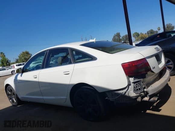 ✅ 2005 Audi A6 • VIN: WAUDG74F25N089470 • Лот: 42899871. Опубликован ранее на IAAI с пробегом 198 726 миль. Бесплатный доступ к архиву аукционных продаж из США и подробный отчёт об истории автомобиля на DreamBid. Изображение 14.