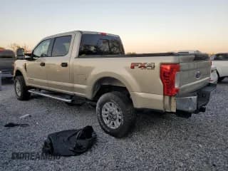 ✅ 2018 Ford F-250 Platinum • VIN: 1FT7W2BT7JEC23768 • Lot: 93631515. Wystawiony na Copart z przebiegiem 63 067 mil. Bezpłatny archiwum sprzedaży aukcyjnych z USA i szczegółowy raport historii pojazdu na DreamBid. Zdjęcie 2.