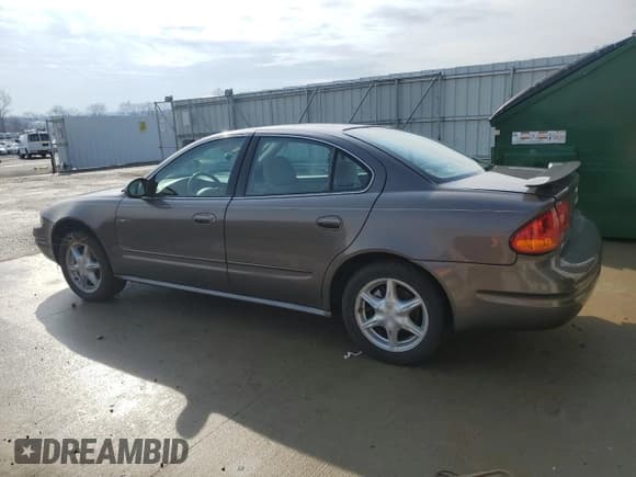✅ 2001 Oldsmobile Alero GL2 • VIN: 1G3NL52E01C280828 • Lot: 50964135. Wystawiony na Copart z przebiegiem 89 533 mil. Bezpłatny archiwum sprzedaży aukcyjnych z USA i szczegółowy raport historii pojazdu na DreamBid. Zdjęcie 2.