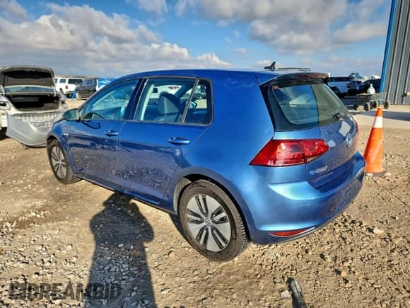 ✅ 2015 Volkswagen Golf SEL Premium • VIN: WVWPP7AU6FW903716 • Lot: 93466185. Wystawiony na Copart z przebiegiem 57 684 mil. Bezpłatny archiwum sprzedaży aukcyjnych z USA i szczegółowy raport historii pojazdu na DreamBid. Zdjęcie 2.