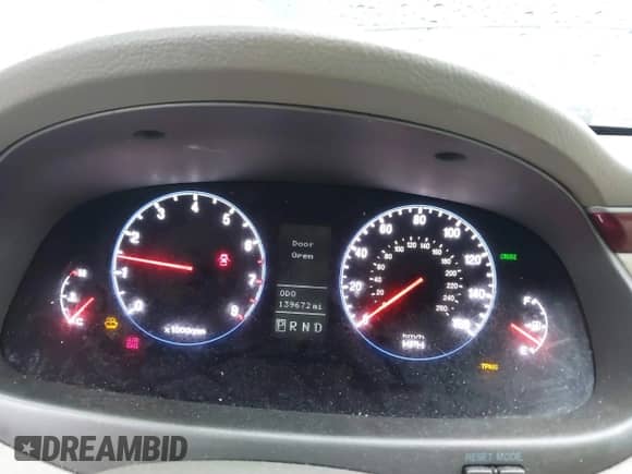 2008 Hyundai Azera Limited с VIN KMHFC46F68A296437, выставлен на аукционе IAAI как лот 41227512 с пробегом 139 672 миль миль и . История ставок и продаж доступна на DreamBid. Изображение 15.