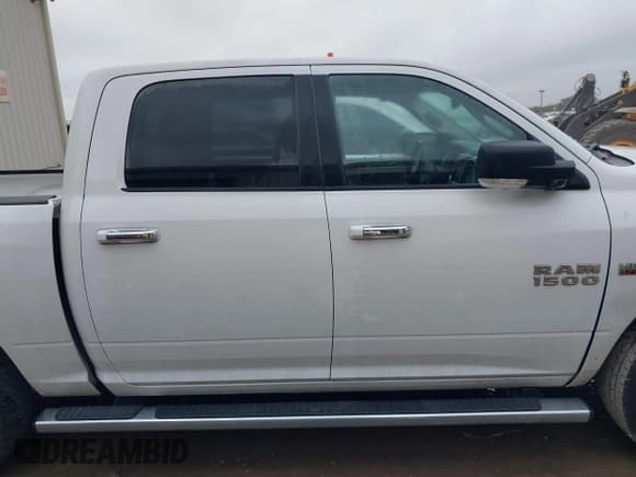 ✅ 2015 Ram 1500 Big Horn • VIN: 1C6RR7LT5FS642438 • Lot: 41613125. Listed on IAAI with 217,079 mi. Free auction sales archive from the USA and detailed vehicle history report at DreamBid. Image 13.