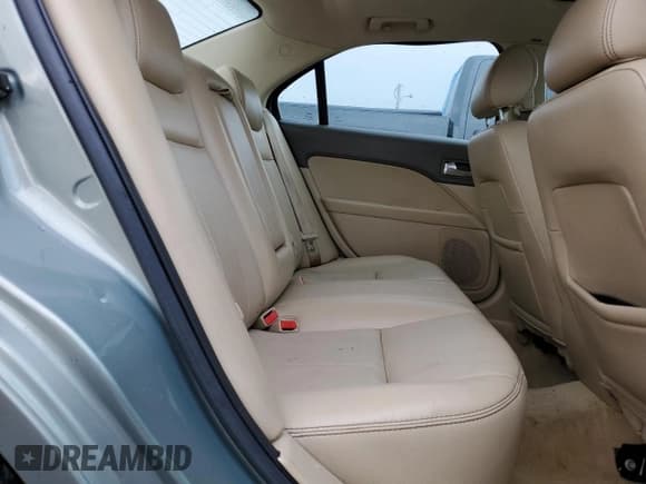 ✅ 2008 Mercury Milan Premier • VIN: 3MEHM08138R605189 • Lot: 81333045. Listed on Copart with Not provided. Free auction sales archive from the USA and detailed vehicle history report at DreamBid. Image 10.