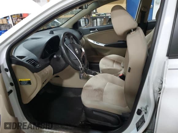 ✅ 2017 Hyundai Accent SE • VIN: KMHCT4AE6HU340680 • Лот: 42106964. Опубликован ранее на Copart с пробегом 67 193 миль. Бесплатный доступ к архиву аукционных продаж из США и подробный отчёт об истории автомобиля на DreamBid. Изображение 7.