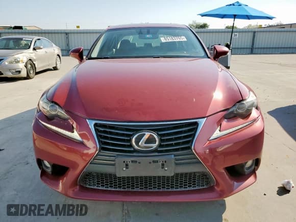 ✅ 2014 Lexus IS 250 • VIN: JTHCF1D20E5001655 • Lot: 85183765. Wystawiony na Copart z przebiegiem 122 427 mil. Bezpłatny archiwum sprzedaży aukcyjnych z USA i szczegółowy raport historii pojazdu na DreamBid. Zdjęcie 5.
