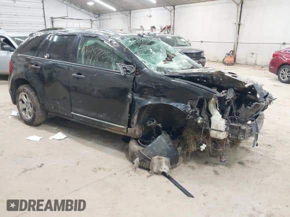 ✅ 2014 Ford Edge SE • VIN: 2FMDK4GC2EBA09495 • Lot: 43615775. Wystawiony na IAAI z przebiegiem 88 412 mil. Bezpłatny archiwum sprzedaży aukcyjnych z USA i szczegółowy raport historii pojazdu na DreamBid. Zdjęcie 1.