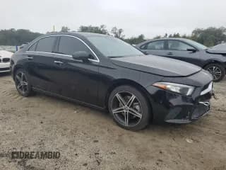 ✅ 2019 Mercedes-Benz A 220 • VIN: WDD3G4EB0KW017154 • Лот: 90528685. Опубликован ранее на Copart с пробегом 82 786 миль. Бесплатный доступ к архиву аукционных продаж из США и подробный отчёт об истории автомобиля на DreamBid. Изображение 4.