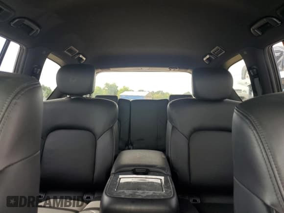 ✅ 2024 Nissan Armada SL • VIN: JN8AY2BA8R9417202 • Lot: 61174955. Listed on Copart with 19,145 mi. Free auction sales archive from the USA and detailed vehicle history report at DreamBid. Image 10.