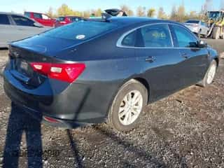 2018 Chevrolet Malibu LT with VIN 1G1ZD5ST7JF233140, listed as a IAAI auction lot 43377163 with 98,435 mi miles and . Bid and sale history available at DreamBid. Image 4.