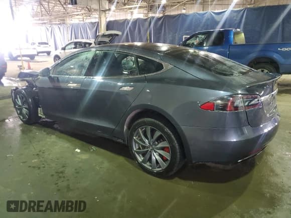 ✅ 2020 Tesla Model S Performance • VIN: 5YJSA1E43LF397507 • Lot: 46349585. Wystawiony na Copart z przebiegiem 50 293 mil. Bezpłatny archiwum sprzedaży aukcyjnych z USA i szczegółowy raport historii pojazdu na DreamBid. Zdjęcie 2.