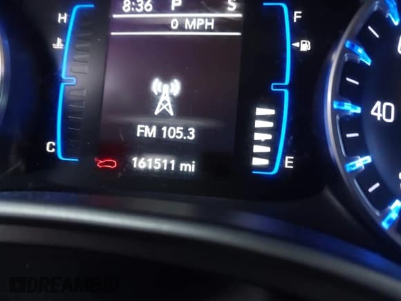 ✅ 2020 Chrysler Pacifica Touring • VIN: 2C4RC1FG3LR283206 • Lot: 43823700. Listed on IAAI with 161,511 mi. Free auction sales archive from the USA and detailed vehicle history report at DreamBid. Image 15.