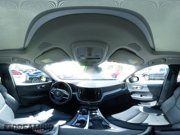 ✅ 2025 Volvo XC60 Plus • VIN: YV4M12RC4S1140778 • Lot: 43199800. Listed on IAAI with 13,895 mi. Free auction sales archive from the USA and detailed vehicle history report at DreamBid. Image 20.