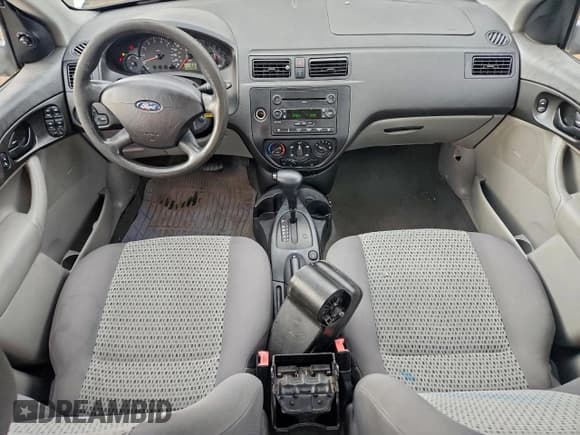 ✅ 2006 Ford Focus S • VIN: 1FAHP34NX6W164664 • Lot: 96550725. Listed on Copart with 172,702 mi. Free auction sales archive from the USA and detailed vehicle history report at DreamBid. Image 8.
