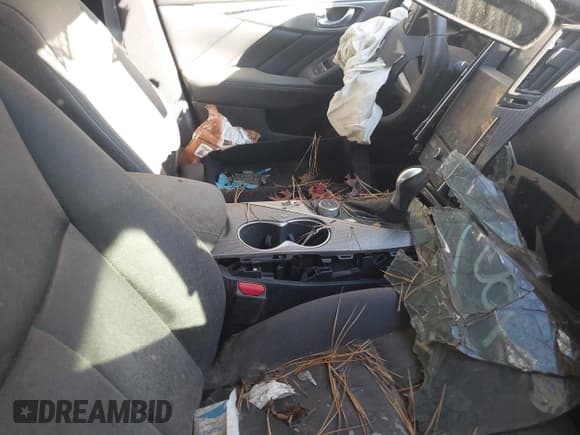 ✅ 2017 Infiniti Q50 Premium • VIN: JN1EV7AP7HM743533 • Лот: 43713499. Опубликован ранее на IAAI с пробегом Не указан. Бесплатный доступ к архиву аукционных продаж из США и подробный отчёт об истории автомобиля на DreamBid. Изображение 5.