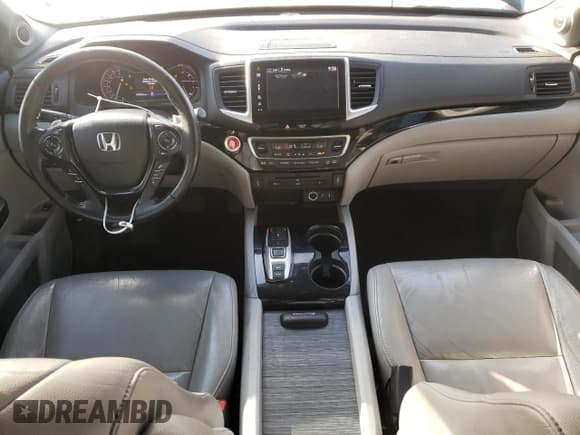 ✅ 2016 Honda Pilot Touring • VIN: 5FNYF6H92GB110843 • Лот: 82545205. Опубликован ранее на Copart с пробегом 257 795 миль. Бесплатный доступ к архиву аукционных продаж из США и подробный отчёт об истории автомобиля на DreamBid. Изображение 8.