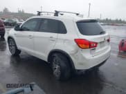 ✅ 2017 Mitsubishi Outlander ES • VIN: JA4AR3AU1HZ002564 • Лот: 42384509. Опубликован ранее на IAAI с пробегом 157 669 миль. Бесплатный доступ к архиву аукционных продаж из США и подробный отчёт об истории автомобиля на DreamBid. Изображение 3.