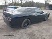 ✅ 2020 Dodge Challenger R/T Scat Pack Widebody • VIN: 2C3CDZFJ7LH239877 • Lot: 41623891. Wystawiony na IAAI z przebiegiem 40 370 mil. Bezpłatny archiwum sprzedaży aukcyjnych z USA i szczegółowy raport historii pojazdu na DreamBid. Zdjęcie 4.