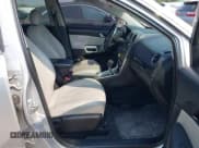 ✅ 2014 Chevrolet Captiva Sport LTZ • VIN: 3GNAL4EK2ES525176 • Lot: 42297413. Wystawiony na IAAI z przebiegiem 164 612 mil. Bezpłatny archiwum sprzedaży aukcyjnych z USA i szczegółowy raport historii pojazdu na DreamBid. Zdjęcie 5.