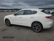 ✅ 2017 Maserati Levante S • VIN: ZN661YUL7HX225799 • Лот: 64947103. Опубликован ранее на Copart с пробегом 35 938 миль. Бесплатный доступ к архиву аукционных продаж из США и подробный отчёт об истории автомобиля на DreamBid. Изображение 2.