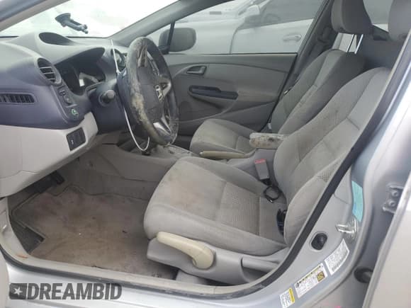 ✅ 2010 Honda Insight EX • VIN: JHMZE2H73AS041037 • Лот: 74684824. Опубликован ранее на Copart с пробегом 76 418 миль. Бесплатный доступ к архиву аукционных продаж из США и подробный отчёт об истории автомобиля на DreamBid. Изображение 7.