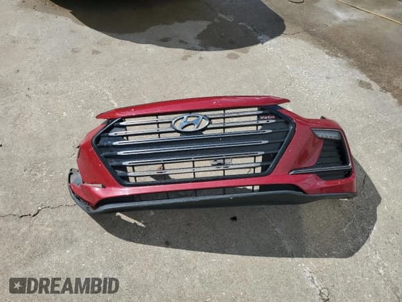 ✅ 2018 Hyundai Elantra Sport • VIN: KMHD04LB5JU718655 • Лот: 84419195. Опубликован ранее на Copart с пробегом 121 784 миль. Бесплатный доступ к архиву аукционных продаж из США и подробный отчёт об истории автомобиля на DreamBid. Изображение 12.