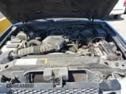 ✅ 2003 Ford Explorer Sport Trac XLS • VIN: 1FMZU67E93UC46036 • Lot: 43125708. Wystawiony na IAAI z przebiegiem 346 653 mil. Bezpłatny archiwum sprzedaży aukcyjnych z USA i szczegółowy raport historii pojazdu na DreamBid. Zdjęcie 10.