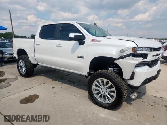 ✅ 2020 Chevrolet Silverado 1500 RST • VIN: 3GCUYEEL0LG183023 • Лот: 70036155. Опубликован ранее на Copart с пробегом 64 717 миль. Бесплатный доступ к архиву аукционных продаж из США и подробный отчёт об истории автомобиля на DreamBid. Изображение 4.