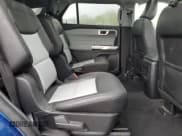 ✅ 2022 Ford Explorer XLT • VIN: 1FMSK8DH8NGC12804 • Lot: 55874725. Wystawiony na Copart z przebiegiem 42 738 mil. Bezpłatny archiwum sprzedaży aukcyjnych z USA i szczegółowy raport historii pojazdu na DreamBid. Zdjęcie 11.