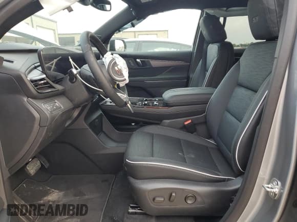 ✅ 2025 Buick Enclave Sport Touring • VIN: 5GAEVBRS2SJ225641 • Lot: 54760795. Listed on Copart with 25 mi. Free auction sales archive from the USA and detailed vehicle history report at DreamBid. Image 7.