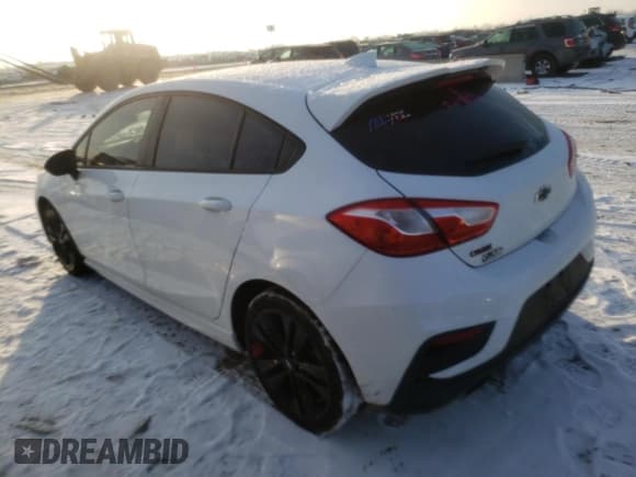 ✅ 2018 Chevrolet Cruze LT • VIN: 3G1BE6SM3JS596849 • Lot: 37908013. Listed on Copart with 94,464 mi. Free auction sales archive from the USA and detailed vehicle history report at DreamBid. Image 2.