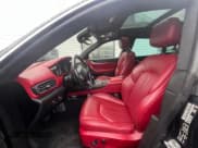 ✅ 2018 Maserati Levante • VIN: ZN661XUA8JX275951 • Лот: 86674345. Опубликован ранее на Copart с пробегом 56 607 миль. Бесплатный доступ к архиву аукционных продаж из США и подробный отчёт об истории автомобиля на DreamBid. Изображение 7.