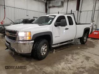✅ 2012 Chevrolet Silverado 2500HD Work Truck • VIN: 1GC2KVCG6CZ296389 • Lot: 43659915. Wystawiony na Copart z przebiegiem 186 707 mil. Bezpłatny archiwum sprzedaży aukcyjnych z USA i szczegółowy raport historii pojazdu na DreamBid. Zdjęcie 1.