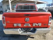 ✅ 2009 Dodge 1500 SLT • VIN: 1D3HB13P09J523691 • Lot: 77484554. Wystawiony na Copart z przebiegiem 164 949 mil. Bezpłatny archiwum sprzedaży aukcyjnych z USA i szczegółowy raport historii pojazdu na DreamBid. Zdjęcie 6.