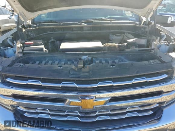 ✅ 2019 Chevrolet Silverado 1500 LTZ • VIN: 1GCUYGEL4KZ109744 • Lot: 95126325. Wystawiony na Copart z przebiegiem 171 993 mil. Bezpłatny archiwum sprzedaży aukcyjnych z USA i szczegółowy raport historii pojazdu na DreamBid. Zdjęcie 11.