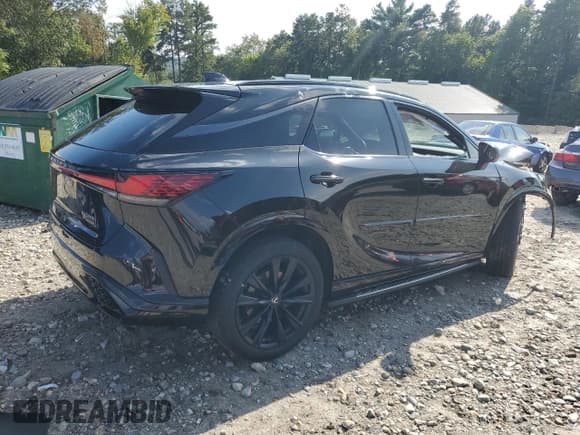 ✅ 2023 Lexus RX 500h F Sport Performance • VIN: 2T2BCMEAXPC006456 • Лот: 71784255. Опубликован ранее на Copart с пробегом 32 425 миль. Бесплатный доступ к архиву аукционных продаж из США и подробный отчёт об истории автомобиля на DreamBid. Изображение 3.