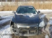 ✅ 2013 Chevrolet Captiva Sport LTZ • VIN: 3GNAL4EKXDS635732 • Lot: 86952154. Wystawiony na Copart z przebiegiem 168 175 mil. Bezpłatny archiwum sprzedaży aukcyjnych z USA i szczegółowy raport historii pojazdu na DreamBid. Zdjęcie 5.