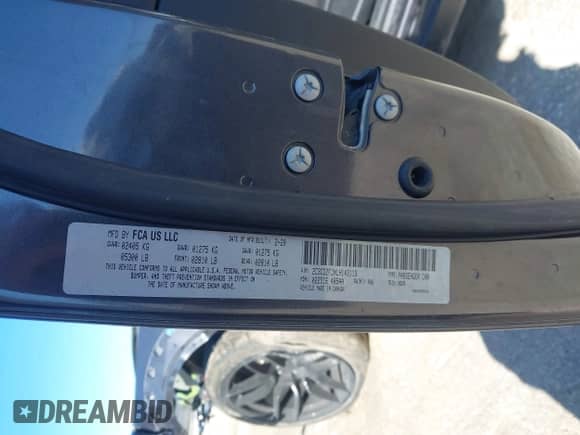 ✅ 2020 Dodge Challenger R/T Scat Pack • VIN: 2C3CDZFJXLH143113 • Lot: 42217914. Wystawiony na IAAI z przebiegiem 27 538 mil. Bezpłatny archiwum sprzedaży aukcyjnych z USA i szczegółowy raport historii pojazdu na DreamBid. Zdjęcie 9.