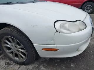 ✅ 2000 Chrysler LHS • VIN: 2C3HC56G4YH382301 • Lot: 41324699. Listed on IAAI with 220,076 mi. Free auction sales archive from the USA and detailed vehicle history report at DreamBid. Image 6.