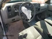 ✅ 2013 GMC Sierra 2500HD Work Truck • VIN: 1GT02ZCG0DF205800 • Lot: 50262915. Wystawiony na Copart z przebiegiem Nie podano. Bezpłatny archiwum sprzedaży aukcyjnych z USA i szczegółowy raport historii pojazdu na DreamBid. Zdjęcie 8.