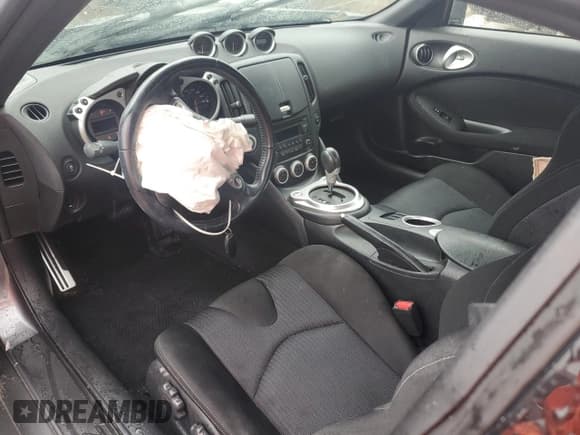 ✅ 2015 Nissan 370Z • VIN: JN1AZ4EH9FM441615 • Lot: 82213965. Listed on Copart with 124,473 mi. Free auction sales archive from the USA and detailed vehicle history report at DreamBid. Image 8.