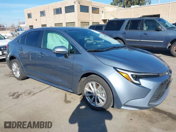 ✅ 2023 Toyota Corolla Hybrid LE • VIN: JTDBCMFEXP3006343 • Лот: 41056503. Опубликован ранее на IAAI с пробегом 121 690 миль. Бесплатный доступ к архиву аукционных продаж из США и подробный отчёт об истории автомобиля на DreamBid. Изображение 1.