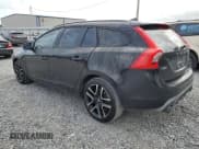 ✅ 2018 Volvo V60 Dynamic • VIN: YV140MEL1J2391526 • Лот: 85310225. Опубликован ранее на Copart с пробегом 196 904 миль. Бесплатный доступ к архиву аукционных продаж из США и подробный отчёт об истории автомобиля на DreamBid. Изображение 2.