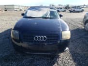 ✅ 2004 Audi TT • VIN: TRUUT28N041002616 • Лот: 43051445. Опубликован ранее на Copart с пробегом 118 974 миль. Бесплатный доступ к архиву аукционных продаж из США и подробный отчёт об истории автомобиля на DreamBid. Изображение 5.