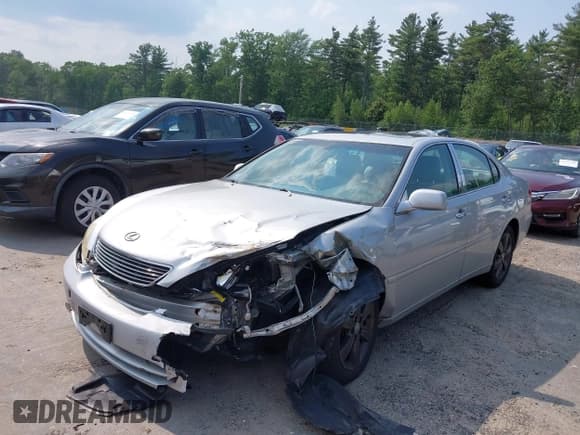 ✅ 2005 Lexus ES 350 • VIN: JTHBA30G755078448 • Lot: 42455620. Listed on IAAI with 210,128 mi. Free auction sales archive from the USA and detailed vehicle history report at DreamBid. Image 2.