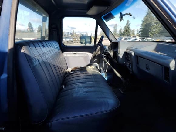 ✅ 1991 Ford F-150 • VIN: 1FTDF15Y4MLA81898 • Лот: 83707854. Опубликован ранее на Copart с пробегом 91 432 миль. Бесплатный доступ к архиву аукционных продаж из США и подробный отчёт об истории автомобиля на DreamBid. Изображение 10.