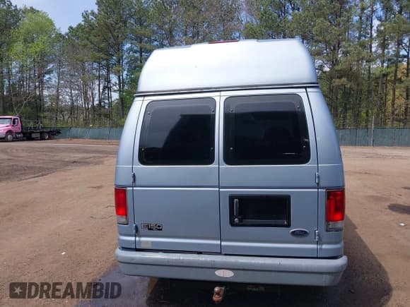 ✅ 1999 Ford Econoline Passenger XL • VIN: 1FMRE112XXHA78677 • Lot: 41973782. Listed on IAAI with 142,051 mi. Free auction sales archive from the USA and detailed vehicle history report at DreamBid. Image 16.